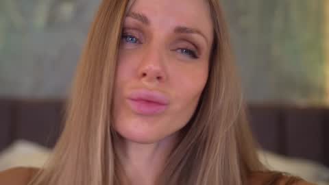 Eva online show from January 11, 2025, 6:45 am