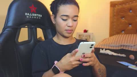 Snapshot of eva_foxs chatting on November 22, 2025, 1:26 am Eva Foxs online show from November 22, 2025, 1:26 am