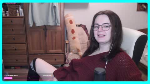 Snapshot of eva_katt chatting on December 11, 2024, 10:36 am Gamer Katt online show from December 11, 2024, 10:36 am