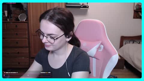 Snapshot of eva_katt chatting on February 1, 2025, 2:13 pm Gamer Katt online show from February 1, 2025, 2:13 pm