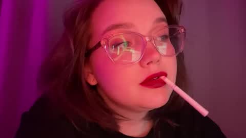 eva_kittenn online show from October 31, 2025, 6:53 pm