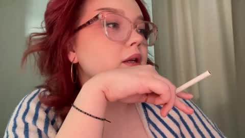 eva_kittenn online show from May 21, 2026, 1:40 pm