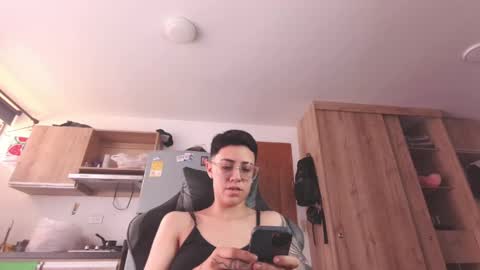 Eva cute online show from March 28, 2026, 5:56 pm