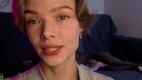 Eva online show from October 15, 2025, 4:51 pm