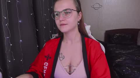 Eva online show from March 2, 2025, 4:10 pm