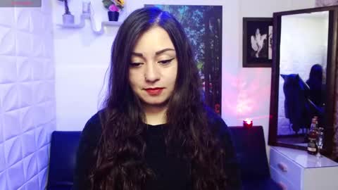 Eva online show from October 17, 2025, 2:41 pm