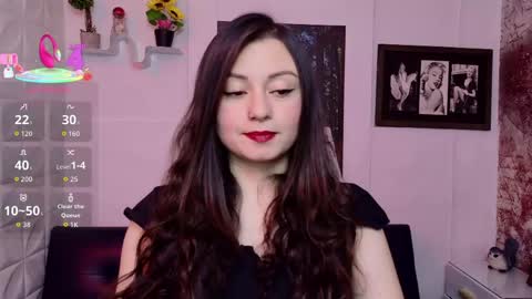 Snapshot of eva_rosell chatting on May 19, 2026, 4:24 pm Eva online show from May 19, 2026, 4:24 pm
