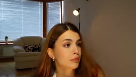 Snapshot of eva_zill_blossom chatting on June 24, 2026, 8:24 am Hello my name is Eva its my first day here online show from June 24, 2026, 8:24 am