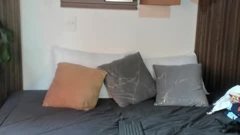 Snapshot of evaa_campbell chatting on May 11, 2026, 1:28 pm Eva online show from May 11, 2026, 1:28 pm