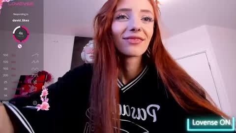 Snapshot of evaa_coy chatting on April 19, 2026, 6:10 pm Eva online show from April 19, 2026, 6:10 pm