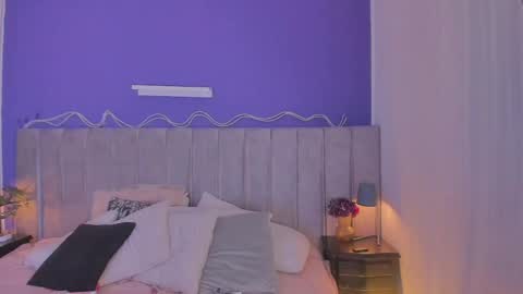Snapshot of evaa_stevens chatting on April 25, 2026, 8:06 pm julieth online show from April 25, 2026, 8:06 pm
