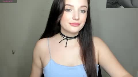 Snapshot of evaamillerr chatting on December 26, 2024, 9:37 pm Eva online show from December 26, 2024, 9:37 pm