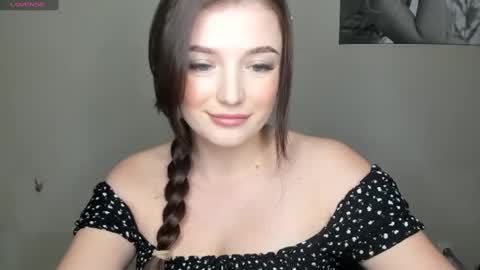 Snapshot of evaamillerr chatting on January 17, 2025, 1:46 pm Eva online show from January 17, 2025, 1:46 pm