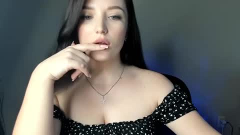 Snapshot of evaamillerr chatting on February 18, 2025, 2:59 pm Eva online show from February 18, 2025, 2:59 pm