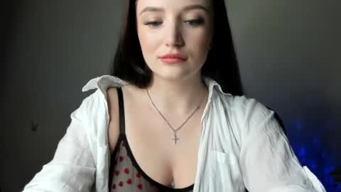 Snapshot of evaamillerr chatting on March 12, 2025, 8:52 pm Eva online show from March 12, 2025, 8:52 pm