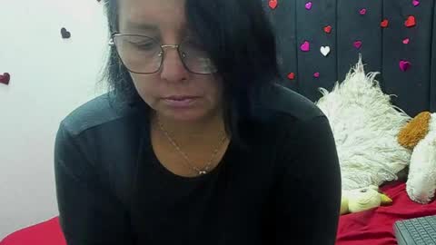 Snapshot of evaaross chatting on May 29, 2026, 3:10 pm Eva online show from May 29, 2026, 3:10 pm
