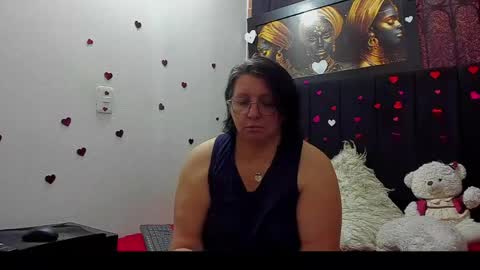 Snapshot of evaaross chatting on June 5, 2026, 8:47 pm Eva online show from June 5, 2026, 8:47 pm