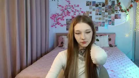 Snapshot of evaasilence chatting on March 12, 2026, 1:28 pm evaasilence online show from March 12, 2026, 1:28 pm