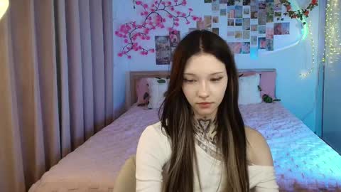 Snapshot of evaasilence chatting on March 13, 2026, 1:18 pm evaasilence online show from March 13, 2026, 1:18 pm