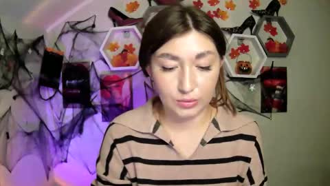 Evachaturbatte online show from October 24, 2025, 12:01 pm