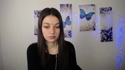 Eva online show from April 15, 2026, 11:17 am