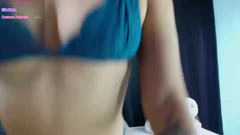 Evah Lee online show from September 11, 2025, 10:21 pm