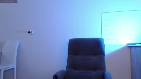 Eva online show from March 24, 2026, 4:17 am