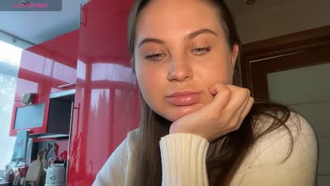 EvaHazard online show from September 28, 2025, 9:47 am