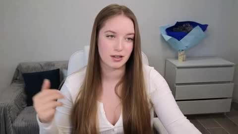 Eva online show from January 5, 2025, 7:28 am