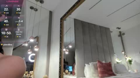 Snapshot of evak_ chatting on February 20, 2026, 6:26 am Eva K online show from February 20, 2026, 6:26 am