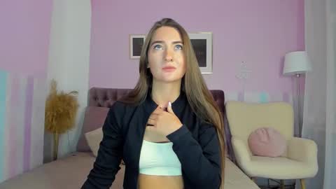 Eva online show from November 11, 2025, 5:18 am