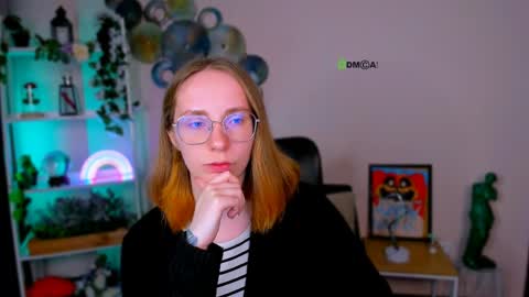 Snapshot of evalora_vei chatting on April 22, 2026, 7:26 pm evalora online show from April 22, 2026, 7:26 pm