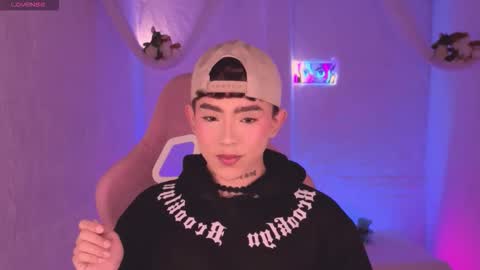 Evan online show from November 10, 2025, 11:31 am