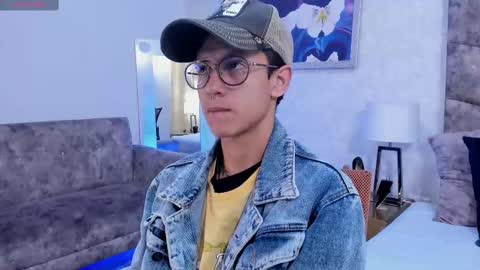 Evan Smitt online show from February 6, 2025, 12:37 pm