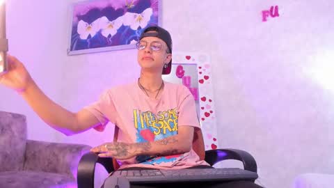 Evan Smitt online show from February 28, 2025, 6:09 pm