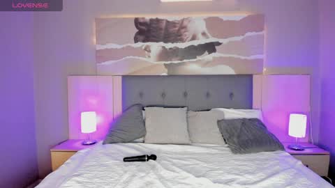 EVA online show from April 7, 2026, 7:03 pm