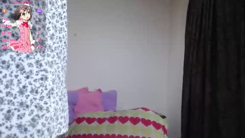 evangeline_lover online show from October 25, 2025, 12:13 pm