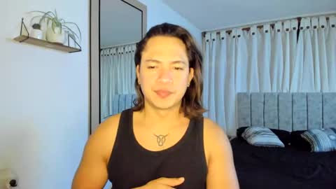 Snapshot of evans_king chatting on March 8, 2025, 9:28 am Evan online show from March 8, 2025, 9:28 am