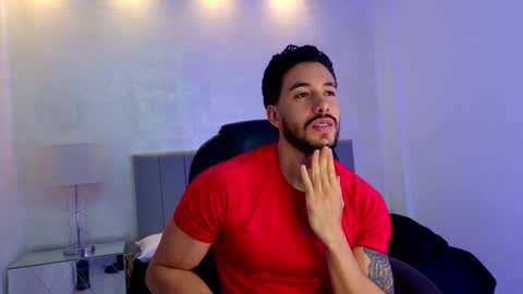 E V A N S online show from March 1, 2026, 11:51 pm