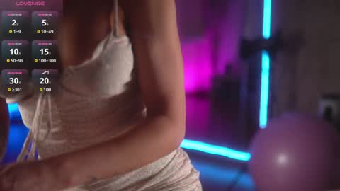 evaorion_ online show from January 25, 2025, 4:24 pm