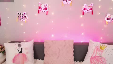 Adelina online show from May 31, 2026, 4:31 am