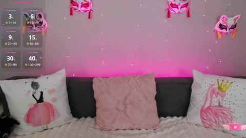 Adelina online show from June 3, 2026, 4:37 am