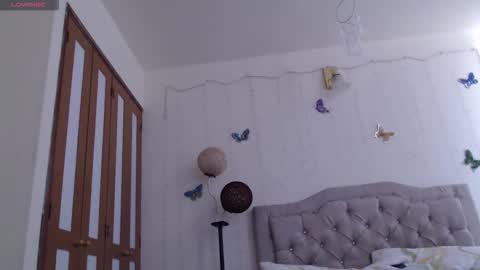 Snapshot of evasantana chatting on October 27, 2025, 11:47 am EVA SANTANA  online show from October 27, 2025, 11:47 am