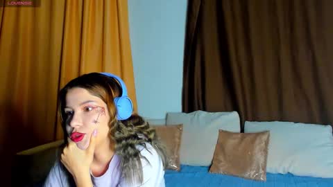 Eva online show from November 1, 2025, 1:07 am