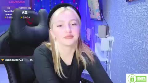 evavibe online show from January 18, 2026, 6:23 pm