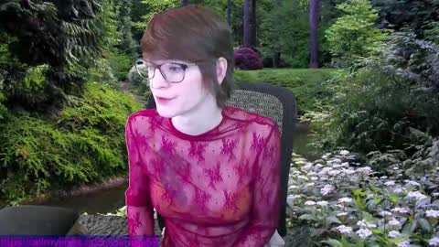 Vivi online show from March 3, 2026, 4:29 am