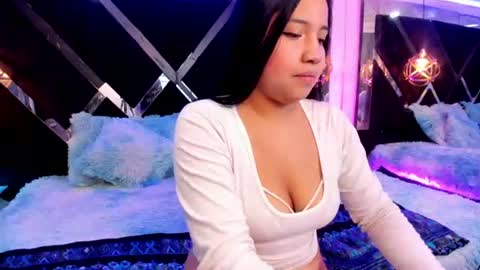 Snapshot of evawilliams_ chatting on June 10, 2026, 12:37 pm Eva online show from June 10, 2026, 12:37 pm