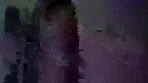 eve435731 online show from March 4, 2025, 10:27 pm