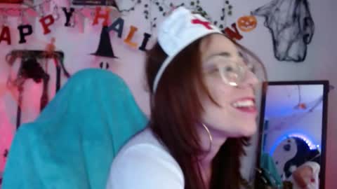 Eve Blue  friends. IG eve blue77 TW EveBlue 1 OF eveblue7 online show from October 28, 2025, 1:09 am