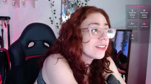 Eve Blue  friends. IG eve blue77 TW EveBlue 1 OF eveblue7 online show from February 8, 2026, 12:47 am